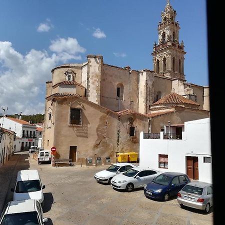 Buhardilla Rustica Mirando A Santa Catalina Apartment Jerez De Los Caballeros Bagian luar foto